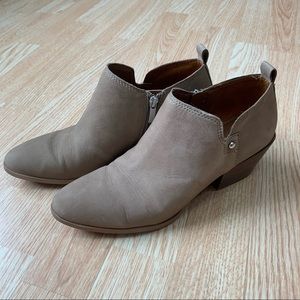 Women’s Tan Booties | Short Grey/Tan Boots | Size 9 | Franco Sarto